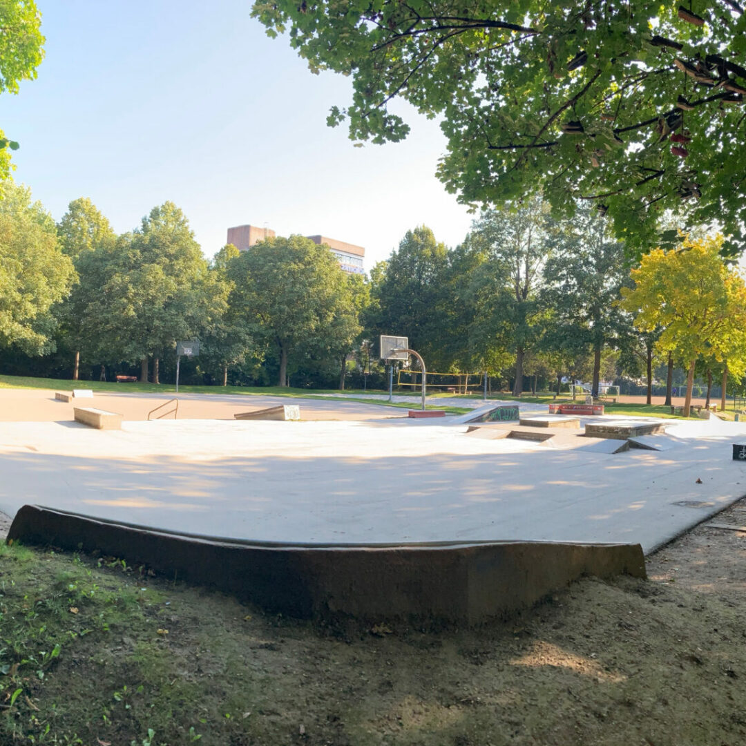 SPOT ▸ BMX- und Skatehalle in Regensburg